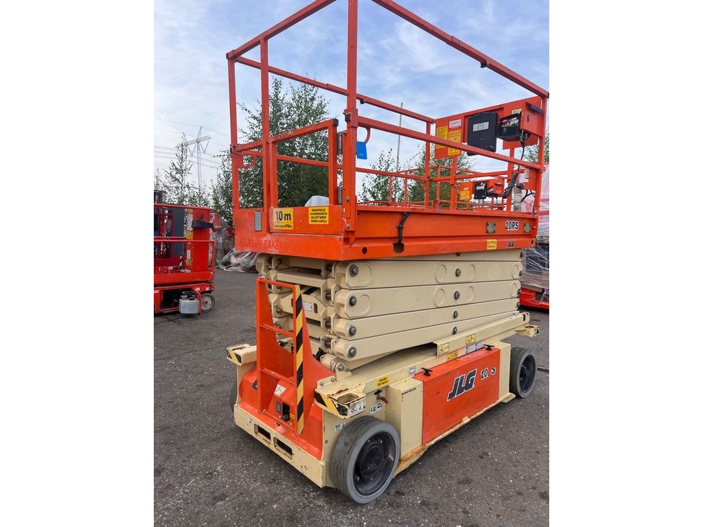 jlg-10-rs,2d8ec39a.jpg