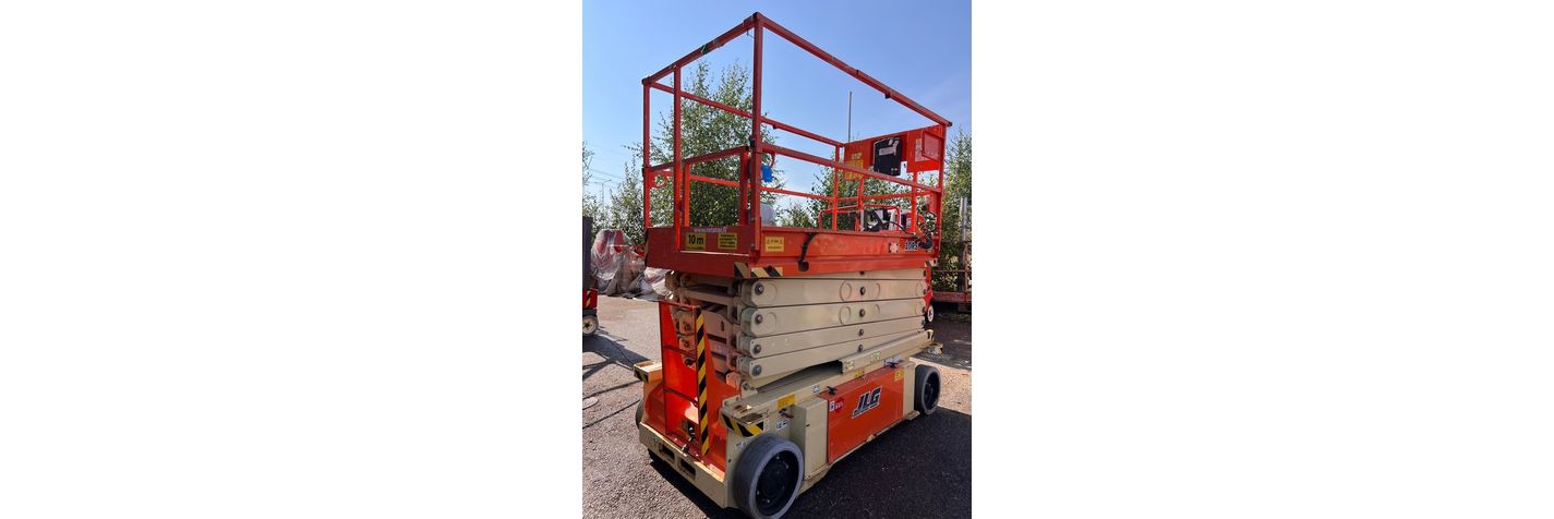 jlg-10-rs,78bceb64.jpg