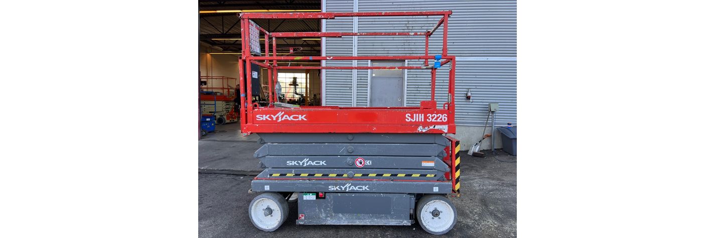 skyjack-sj-iii-3226,ad33496e.jpg